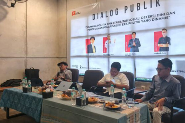 Dialog Publik jurnal